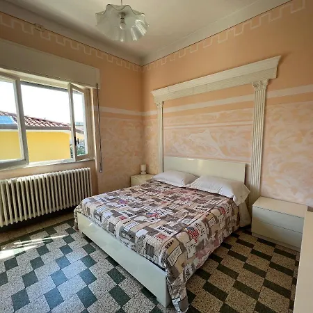 Sophia Mare 1 Apartment *