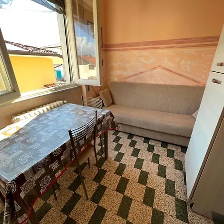 Sophia Mare 1 Apartment